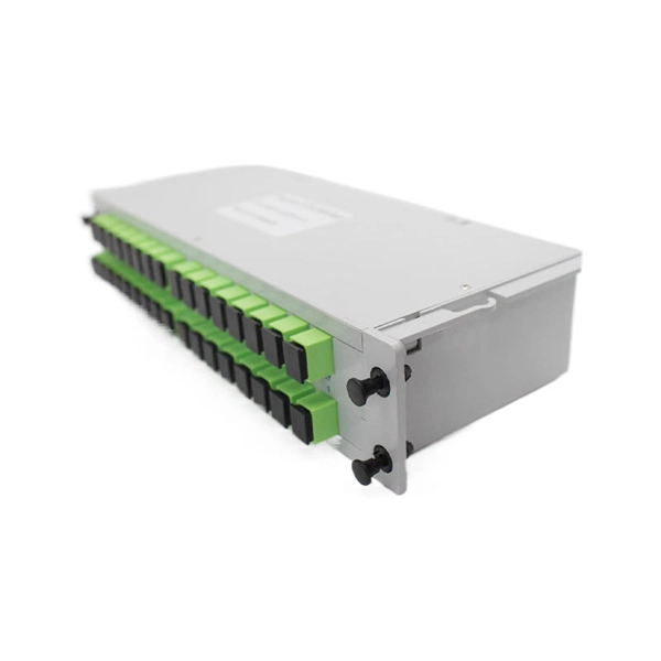 What connector is used for the pigtail of an optical fiber 