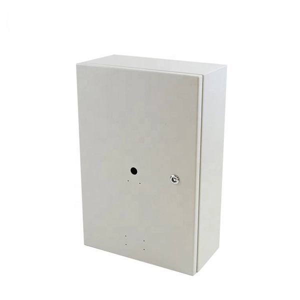 Angled tee for cable tray